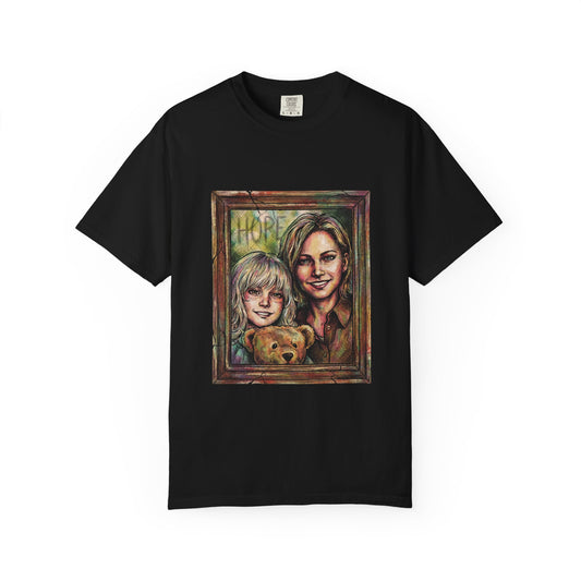 Emily & Grace Ashcroft Hope Resident Evil Requiem FBI Analyst Protagonist Design Premium T-Shirt