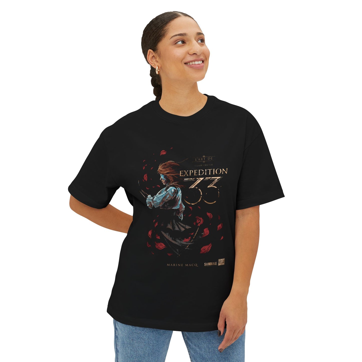 Maelle Clair Obscur Fan Art – Young Swordswoman Rapier Expedition Design Premium Oversized Unisex T-Shirt